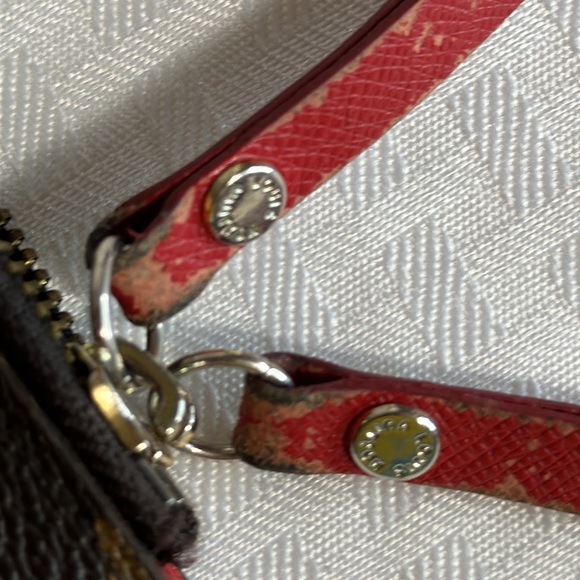 Authentic Louis Vuitton wallet - Picture 7 of 7